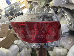 Highlander 2012 Tail Light