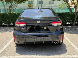 Toyota Corolla SE 2024 Black