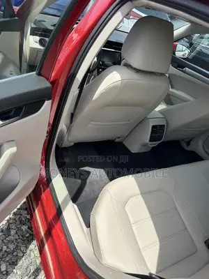 Volkswagen Passat 2020 Red