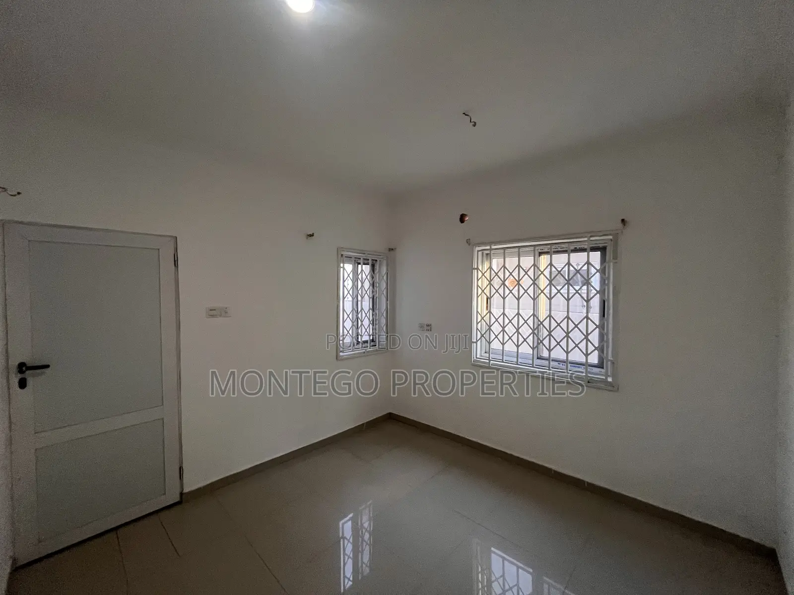 3bdrm House in School Junction, Adjiriganor for rent