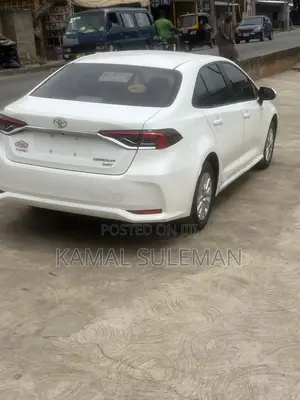 Toyota Corolla 2020 White