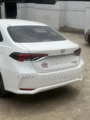 Toyota Corolla 2020 White