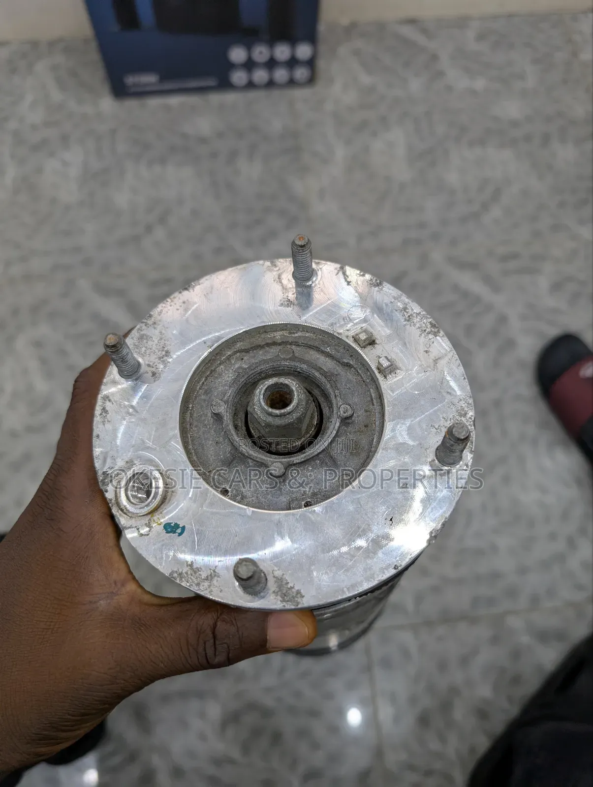 Range Rover Front Air Suspension Shock/Strut