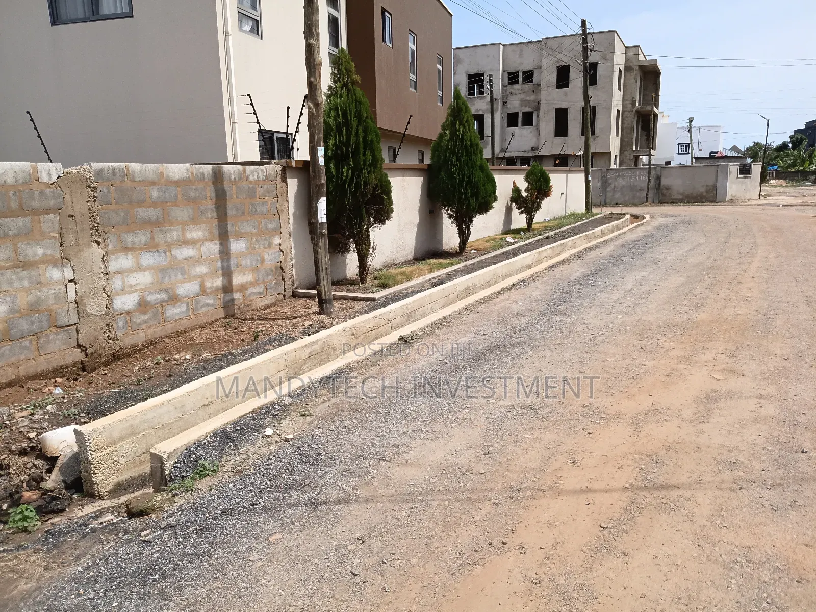 Furnished 5bdrm Mansion in School Junction for sale