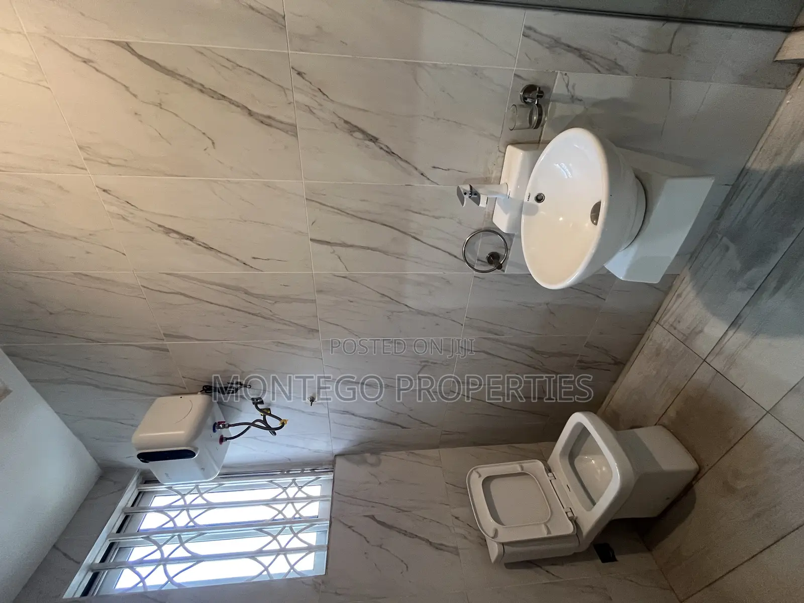 4bdrm House in East Legon, Adjiriganor for rent