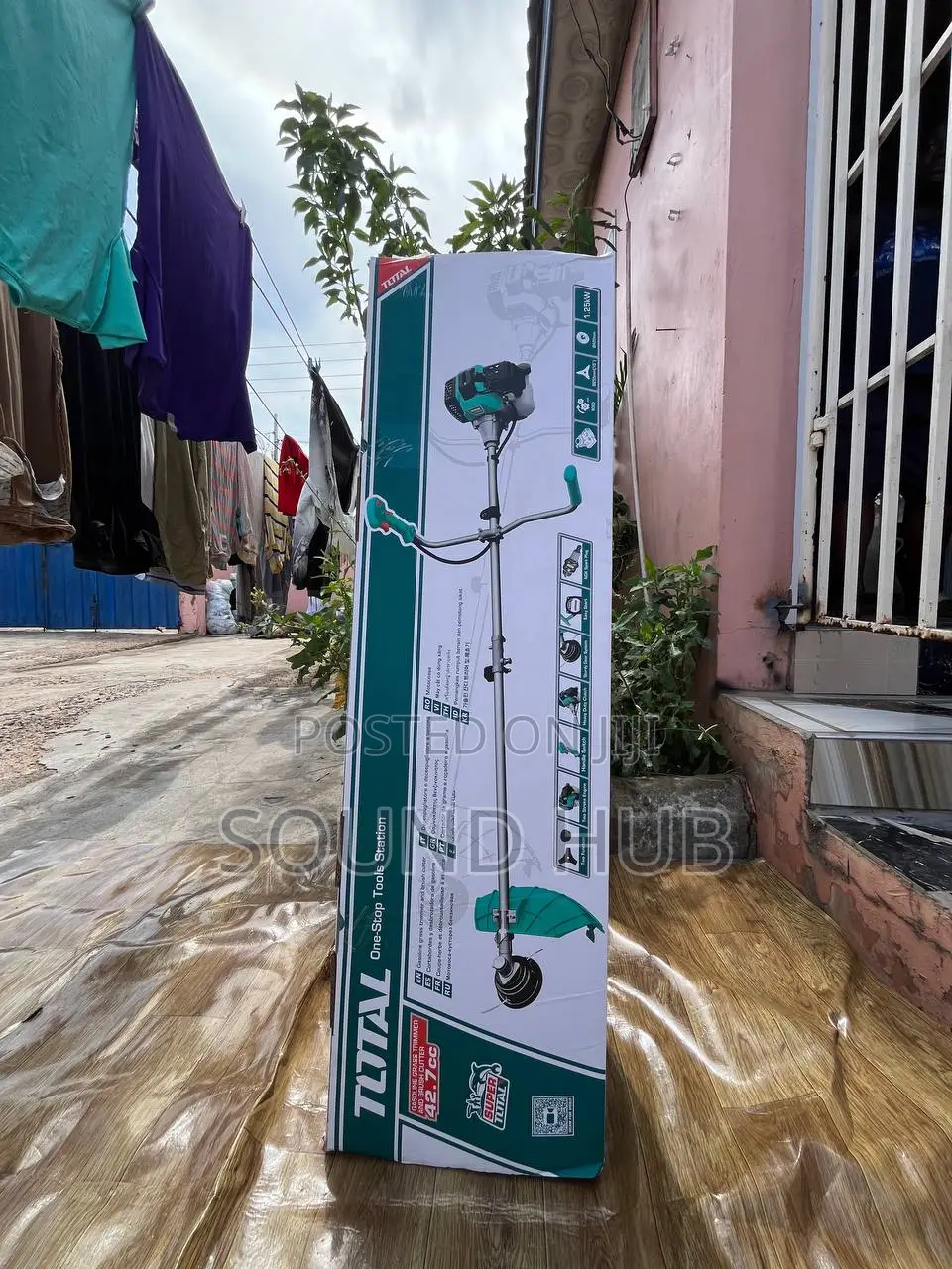 Total Gasoline Trimmer And Brush Cutter