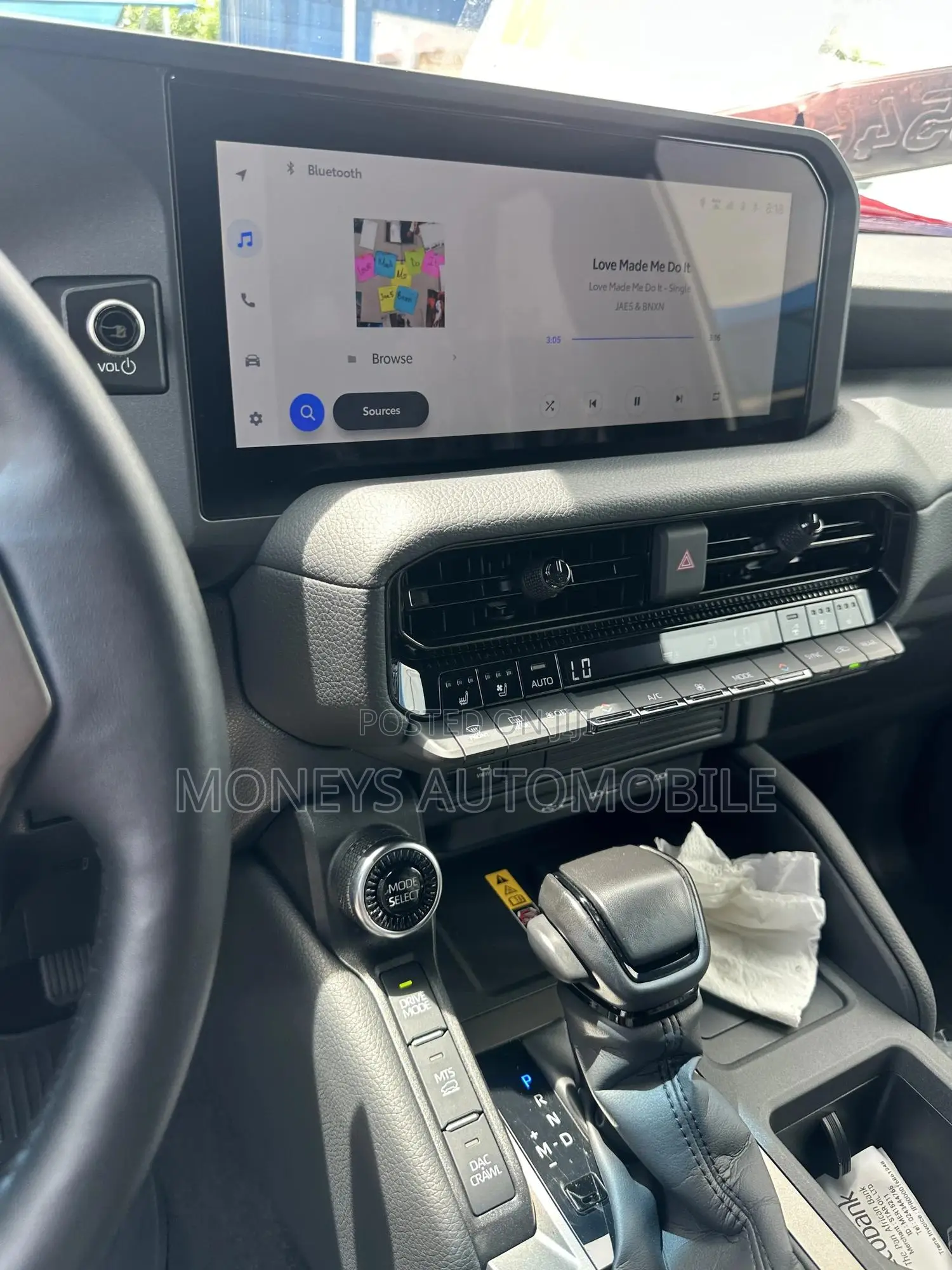 Toyota Land Cruiser 2026 White
