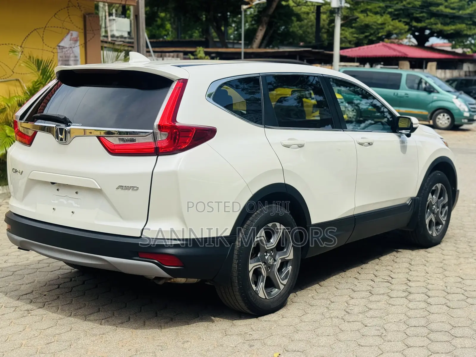 Honda CR-V EX-L AWD 2019 White