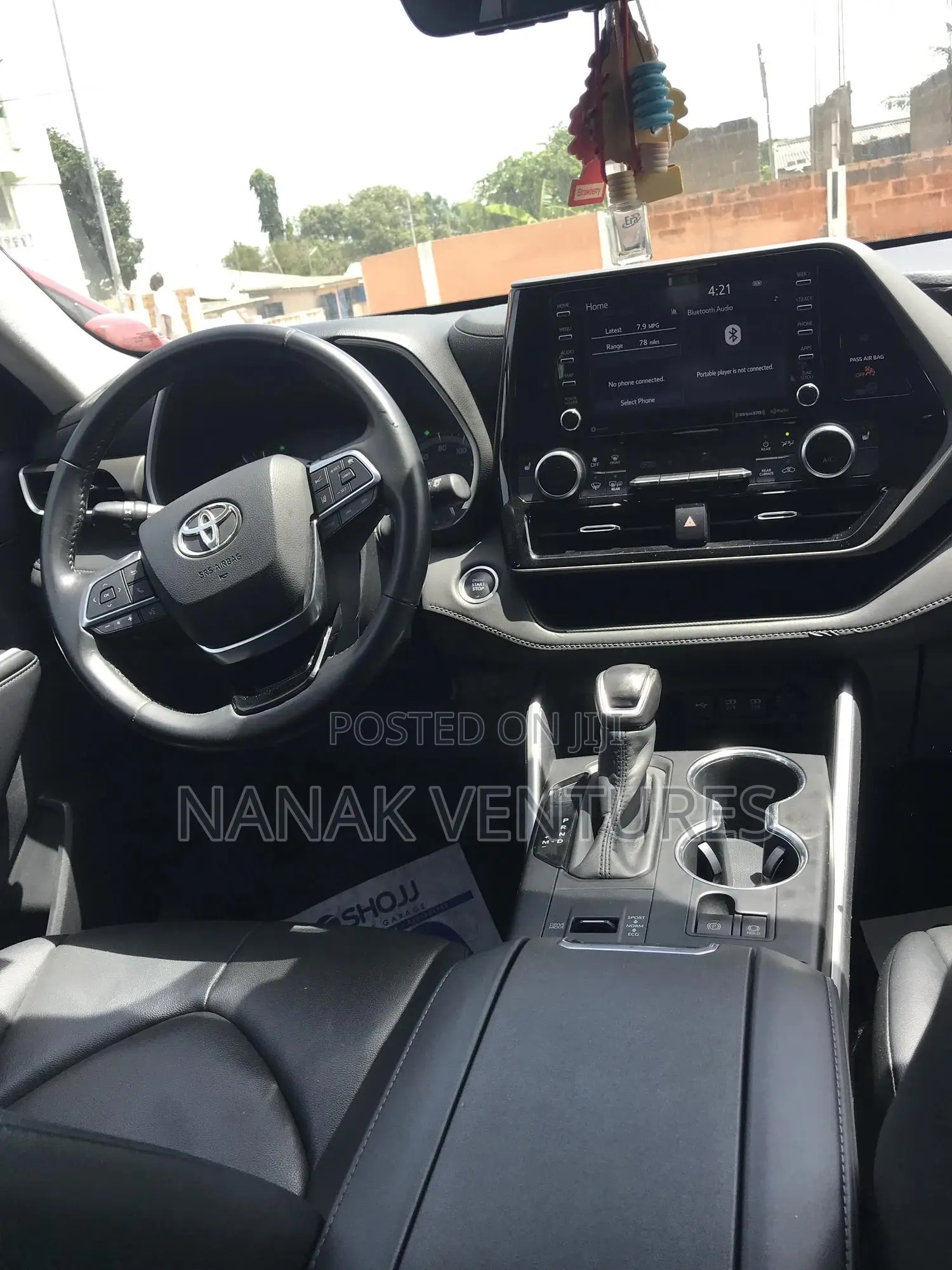 Toyota Highlander XLE 2021 Black