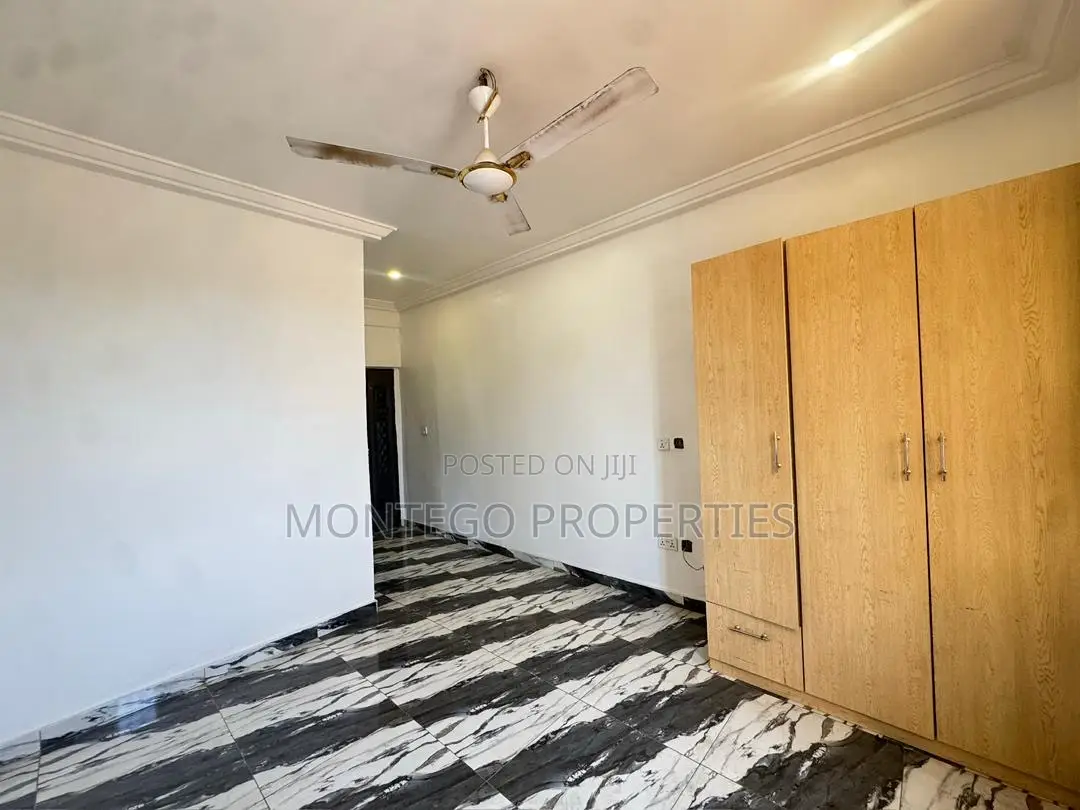 2bdrm Apartment in East Trassaco, Adjiriganor for rent