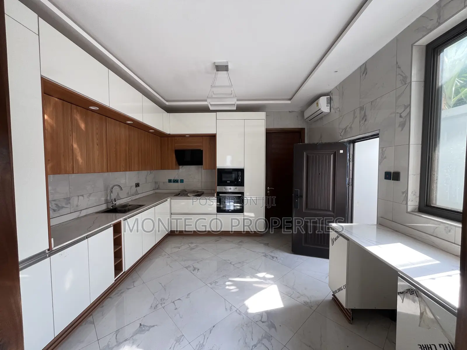 4bdrm House in East Legon, American House for rent