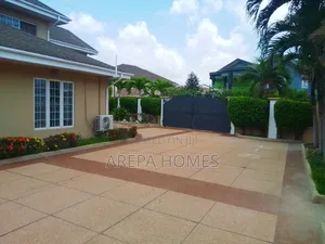 4bdrm Mansion in Arepa Homes, American House for rent