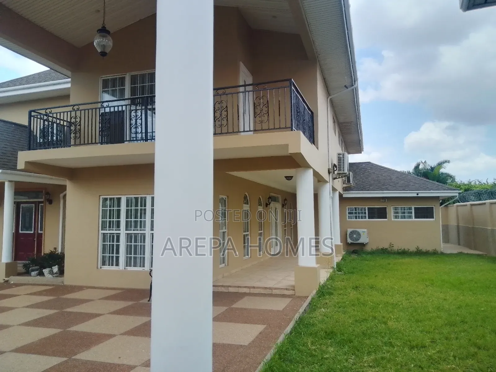 4bdrm Mansion in Arepa Homes, American House for rent
