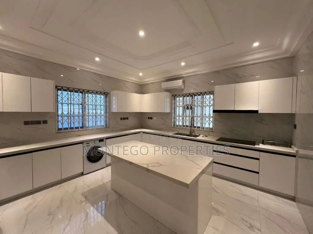4bdrm House in East Legon, American House for rent