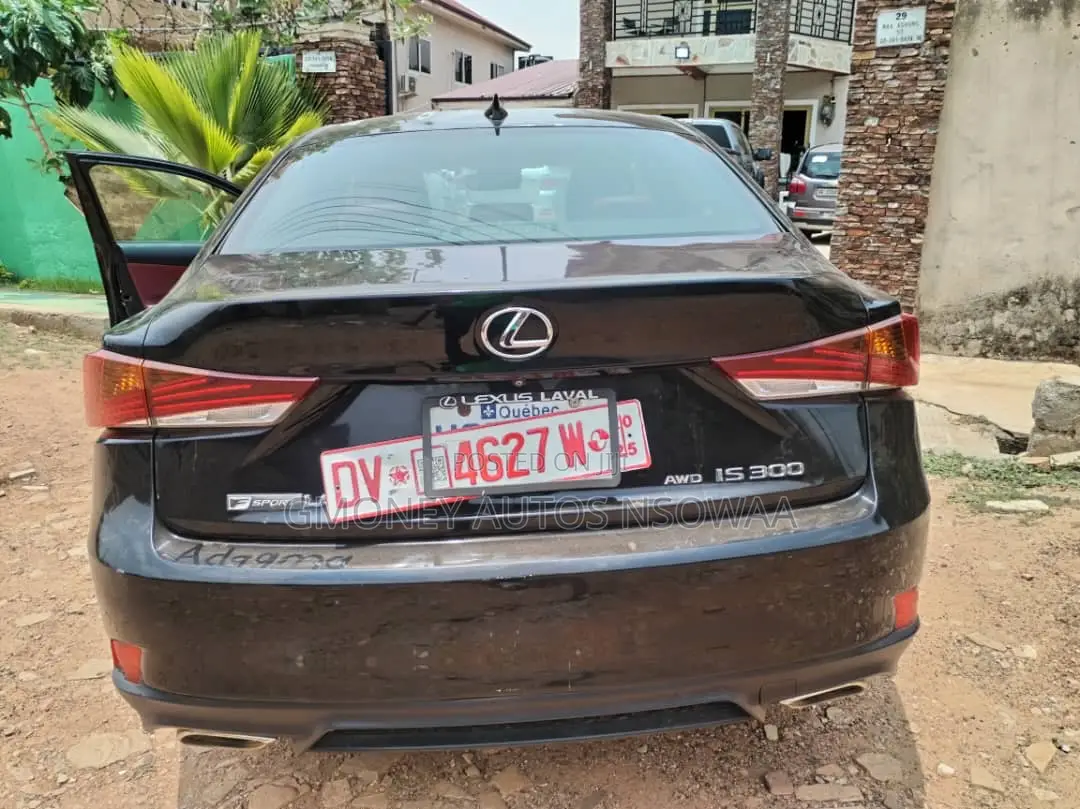 Lexus IS 300 AWD 2018 Black