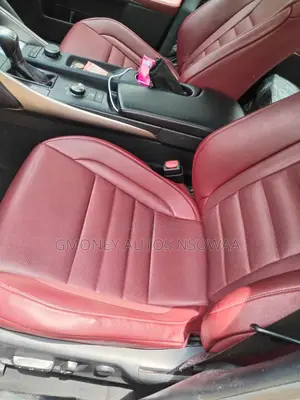 Lexus IS 300 AWD 2018 Black