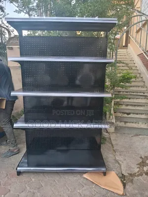Single-Sided Shelves