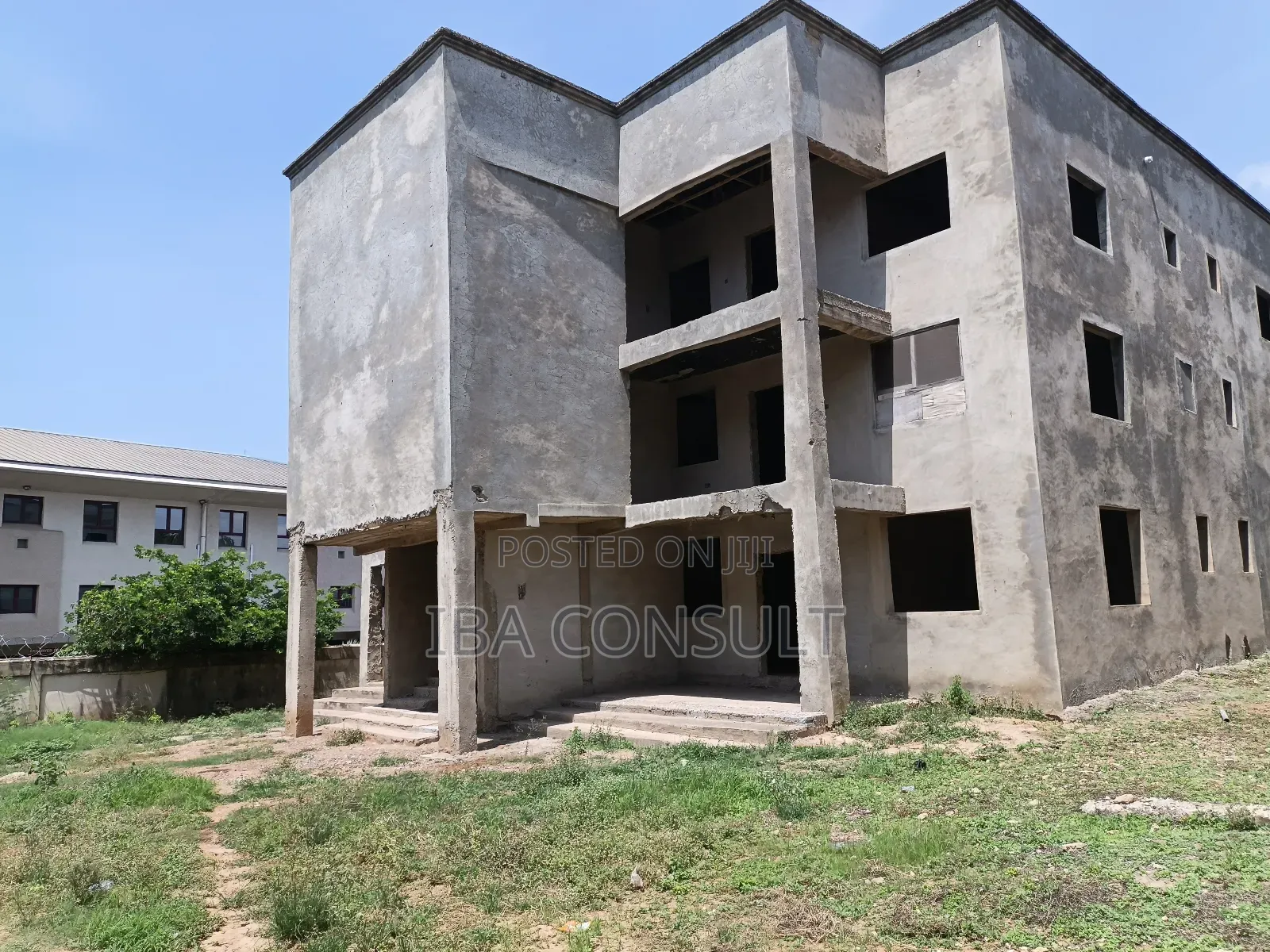 An Investor Needed to Complete Townhouse at Cantoment