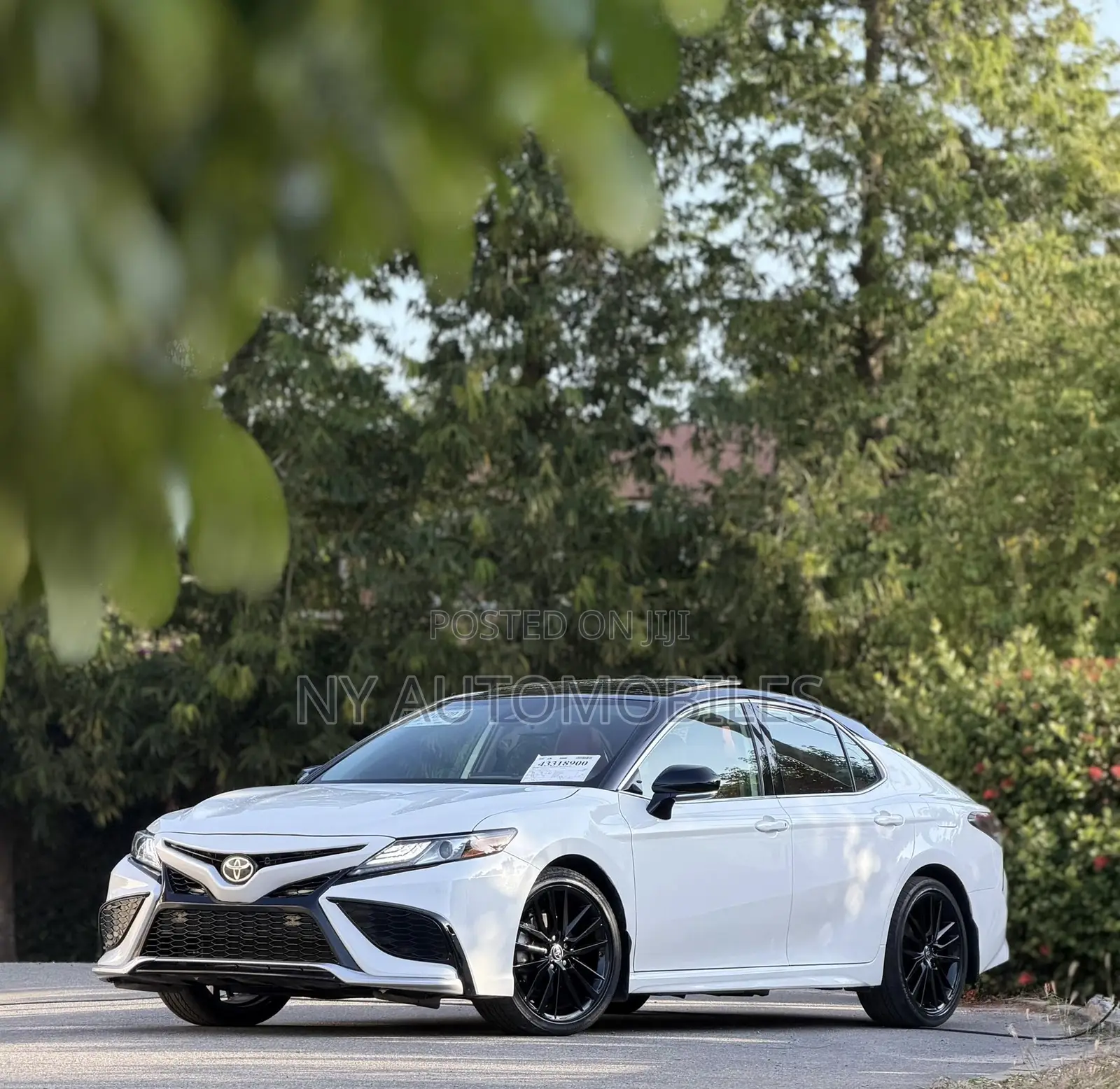 Toyota Camry XSE 2023 White