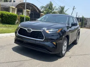 Toyota Highlander 2023 Black