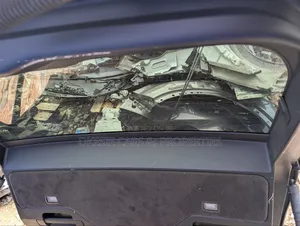 Range Rover Sports Tailgate/Boot/Booth
