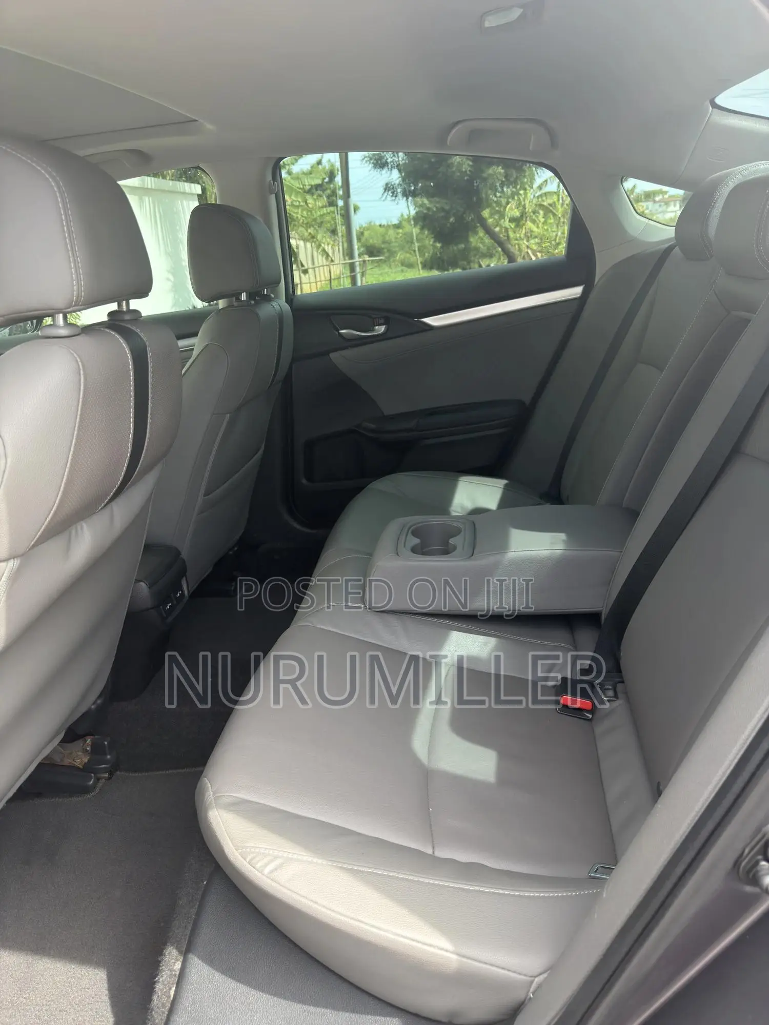Honda Civic Touring Sedan 2018 Gray