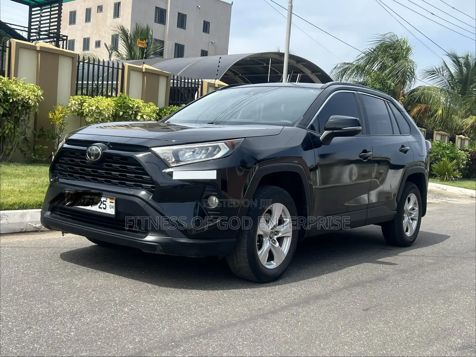 Toyota RAV4 LE AWD 2019 Black