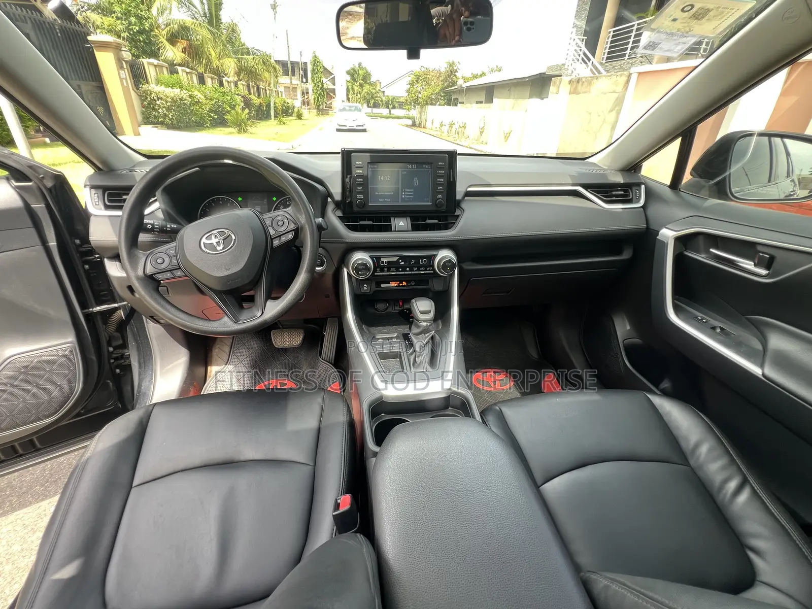 Toyota RAV4 LE AWD 2019 Black