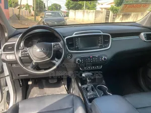 Kia Sorento 2020 White