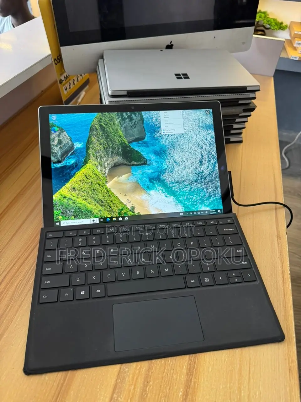 New Laptop Microsoft Surface Pro 4 4GB Intel Core i5 SSD 128GB