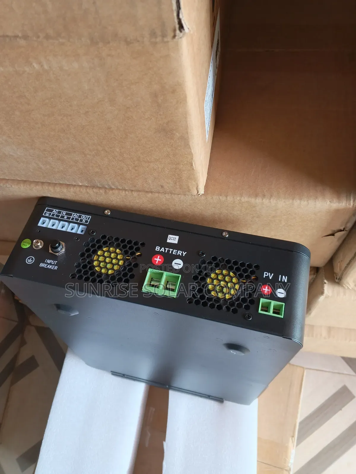 Hybrid Inverter 12v 2200w