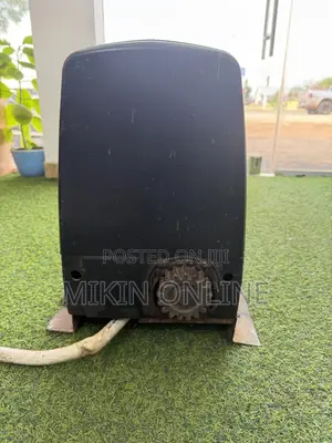 Centurion D5 Smart Gate Motor.