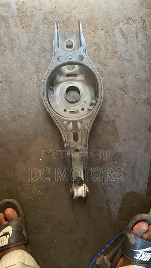 Toyota Camry 2018-2023 Back Lower Arm