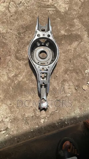 Toyota Camry 2018-2023 Back Lower Arm