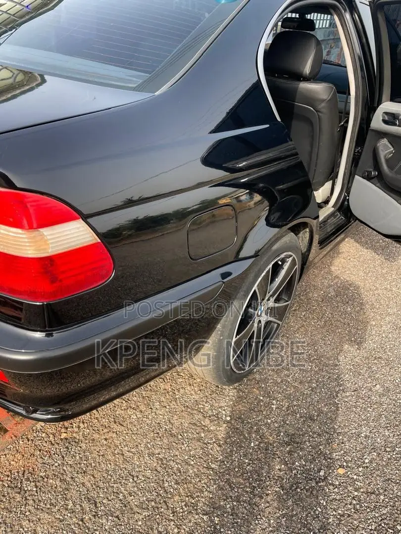 BMW 3 Series 2000 Black