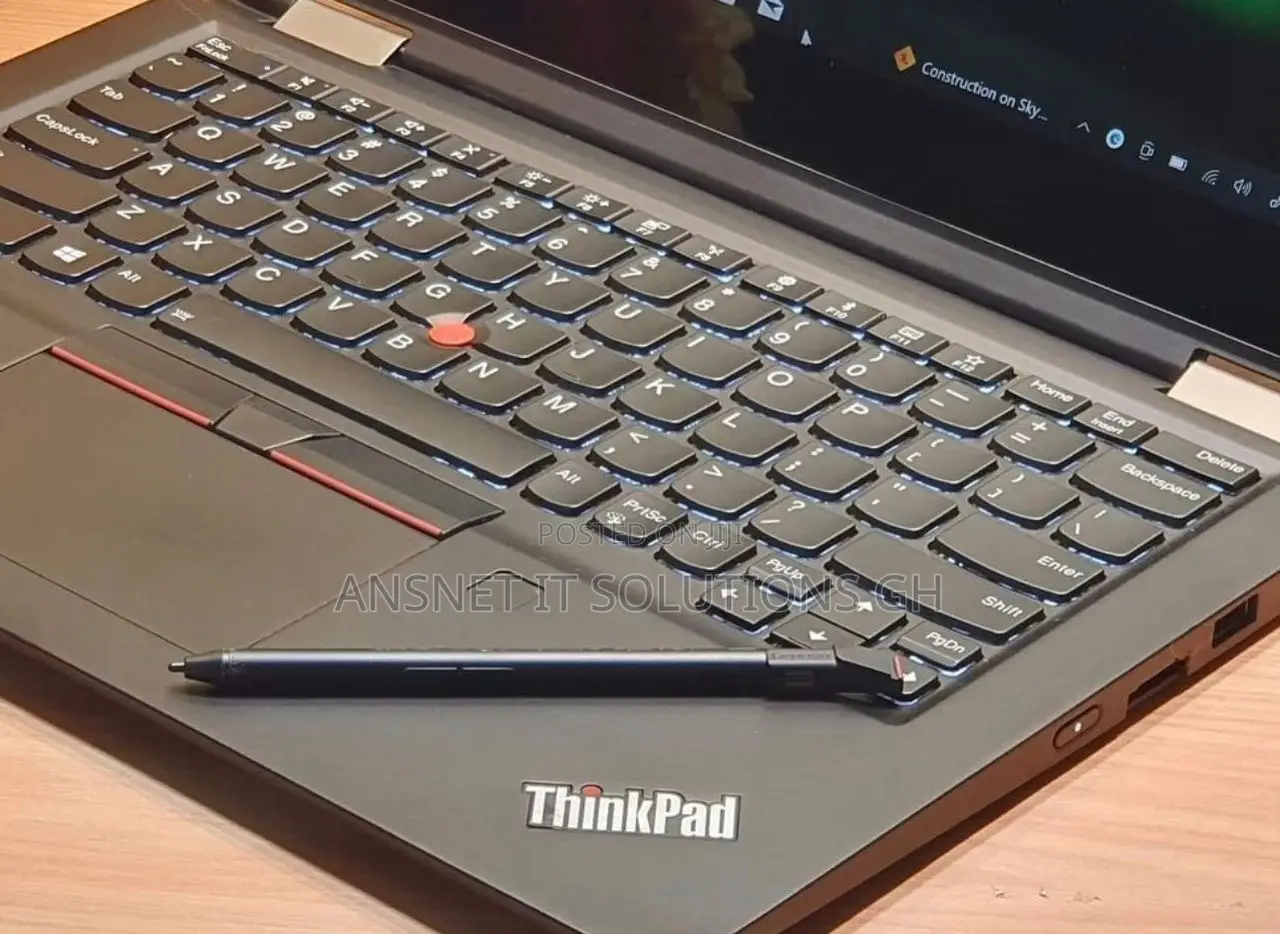 New Laptop Lenovo ThinkPad Yoga 8GB Intel Core i7 SSD 256GB