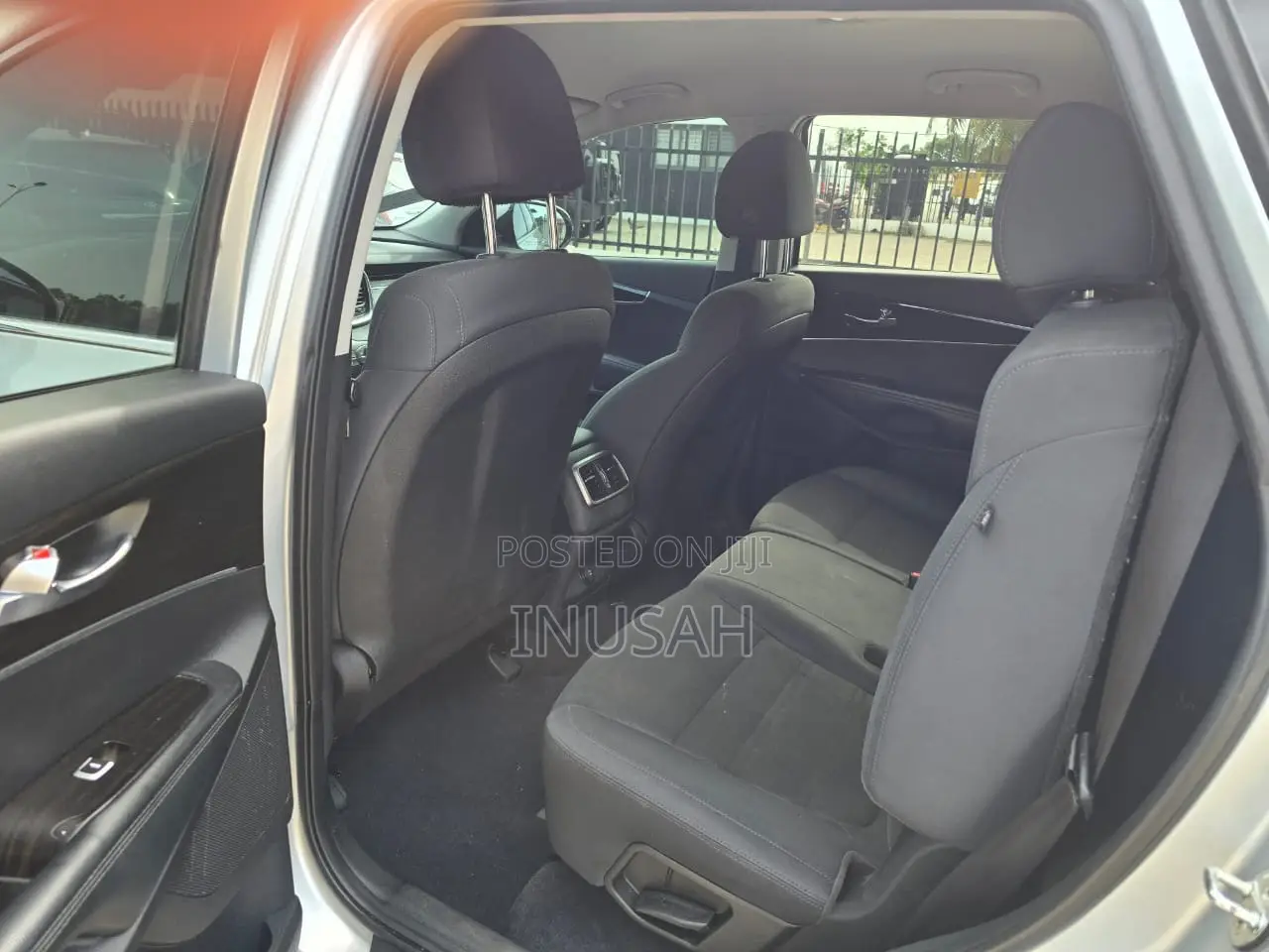 Kia Sorento 2.4L LX AWD 2019 Silver