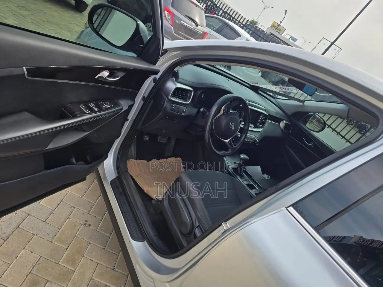 Kia Sorento 2.4L LX AWD 2019 Silver