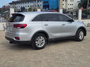 Kia Sorento 2.4L LX AWD 2019 Silver