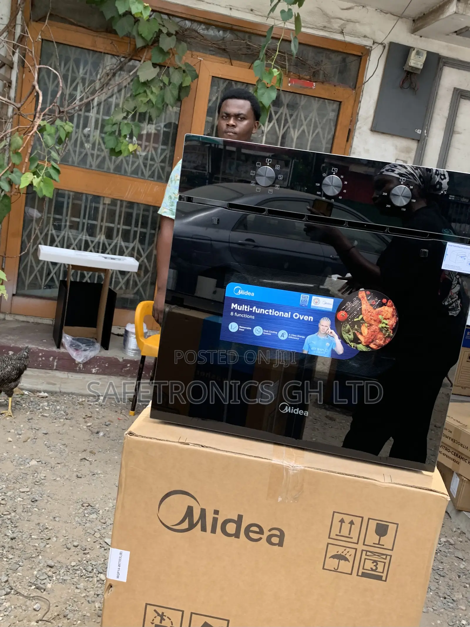 Choose Black Inbuilt 60cm Electric Midea Oven
