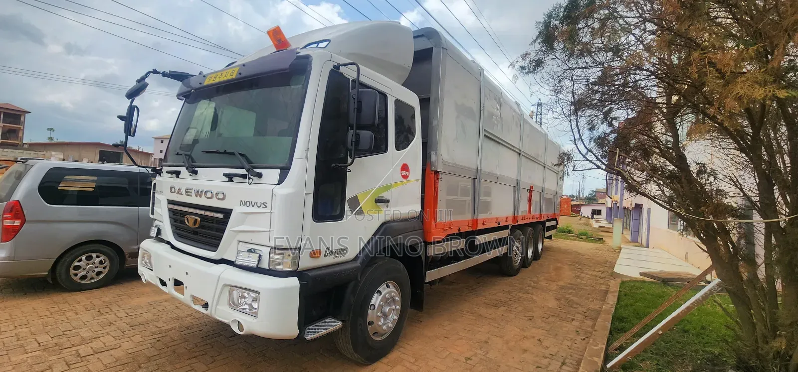 Daewoo 25ton Truck