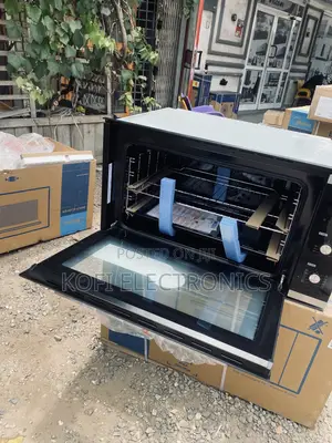 Modern Kitchen Essential: 93m90d0 Microwave Excellence