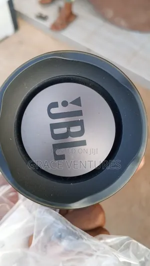 JBL Charge 3 Portable Bluetooth Speaker (Black)