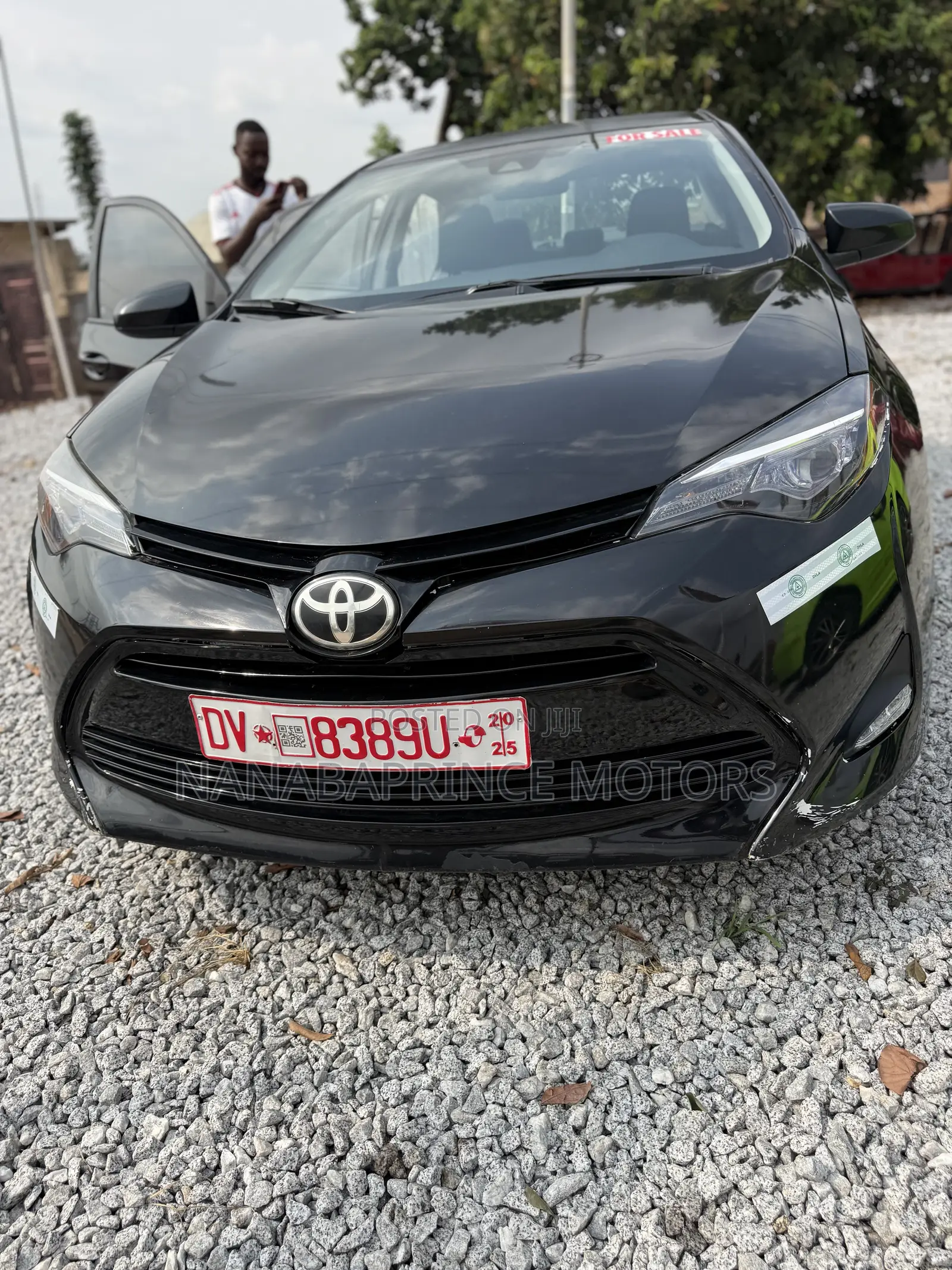 Toyota Corolla LE 4dr Sedan (1.8L 4cyl CVT) 2017 Black