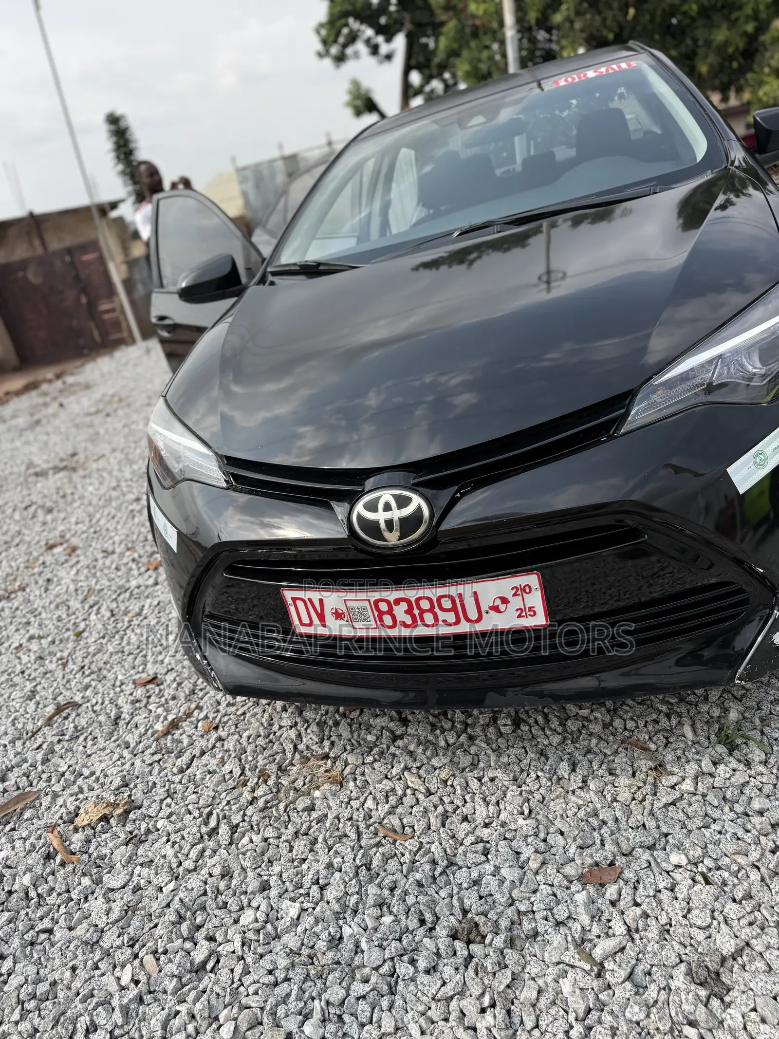 Toyota Corolla LE 4dr Sedan (1.8L 4cyl CVT) 2017 Black
