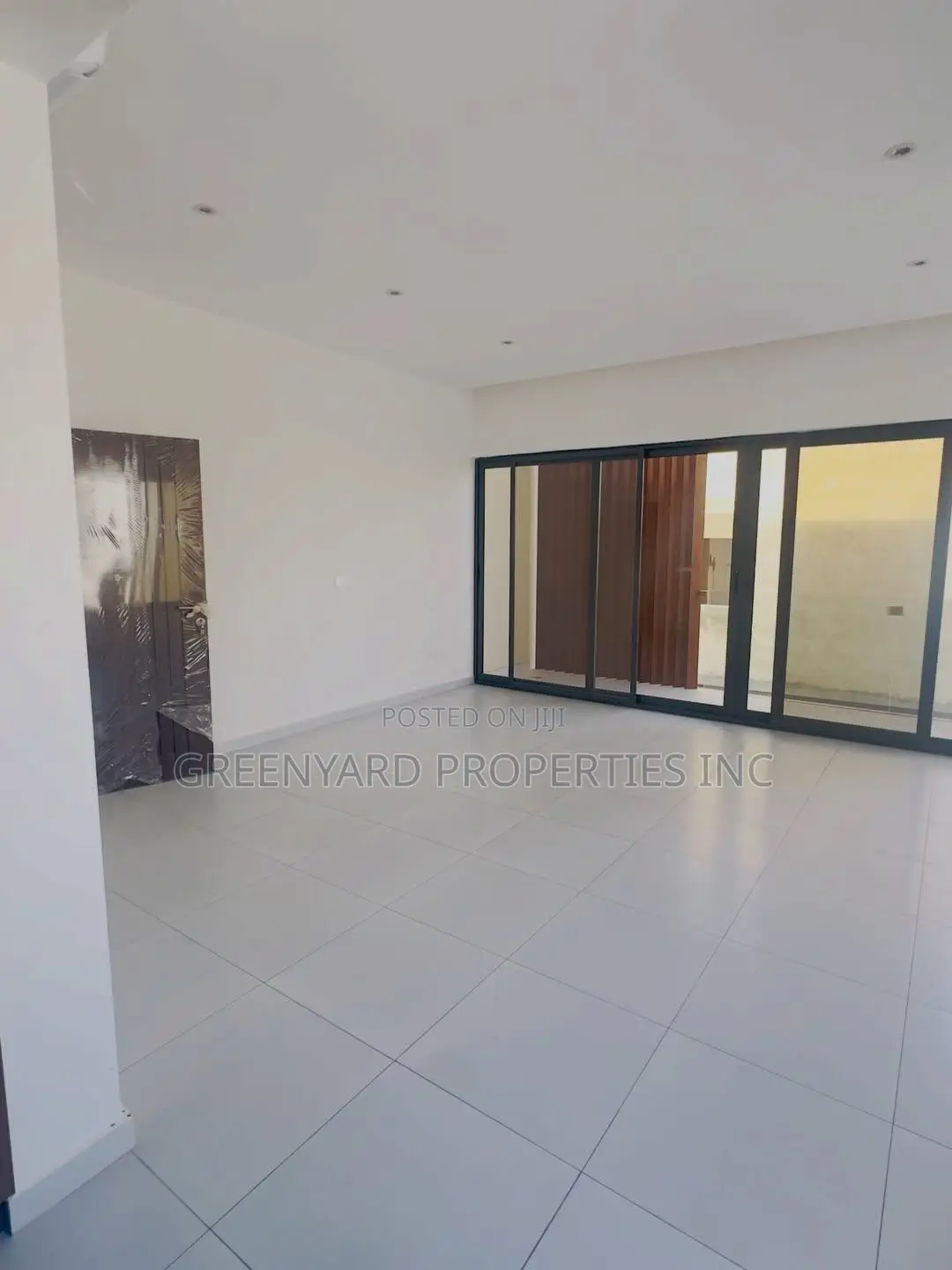 4bdrm House in Adjiringanor, East Legon for sale