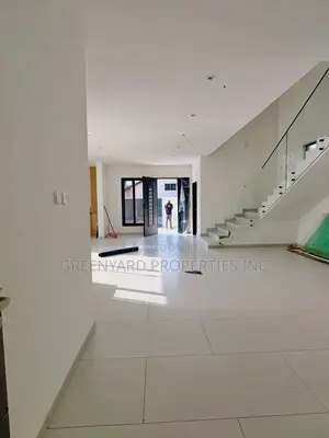 4bdrm House in Adjiringanor, East Legon for sale