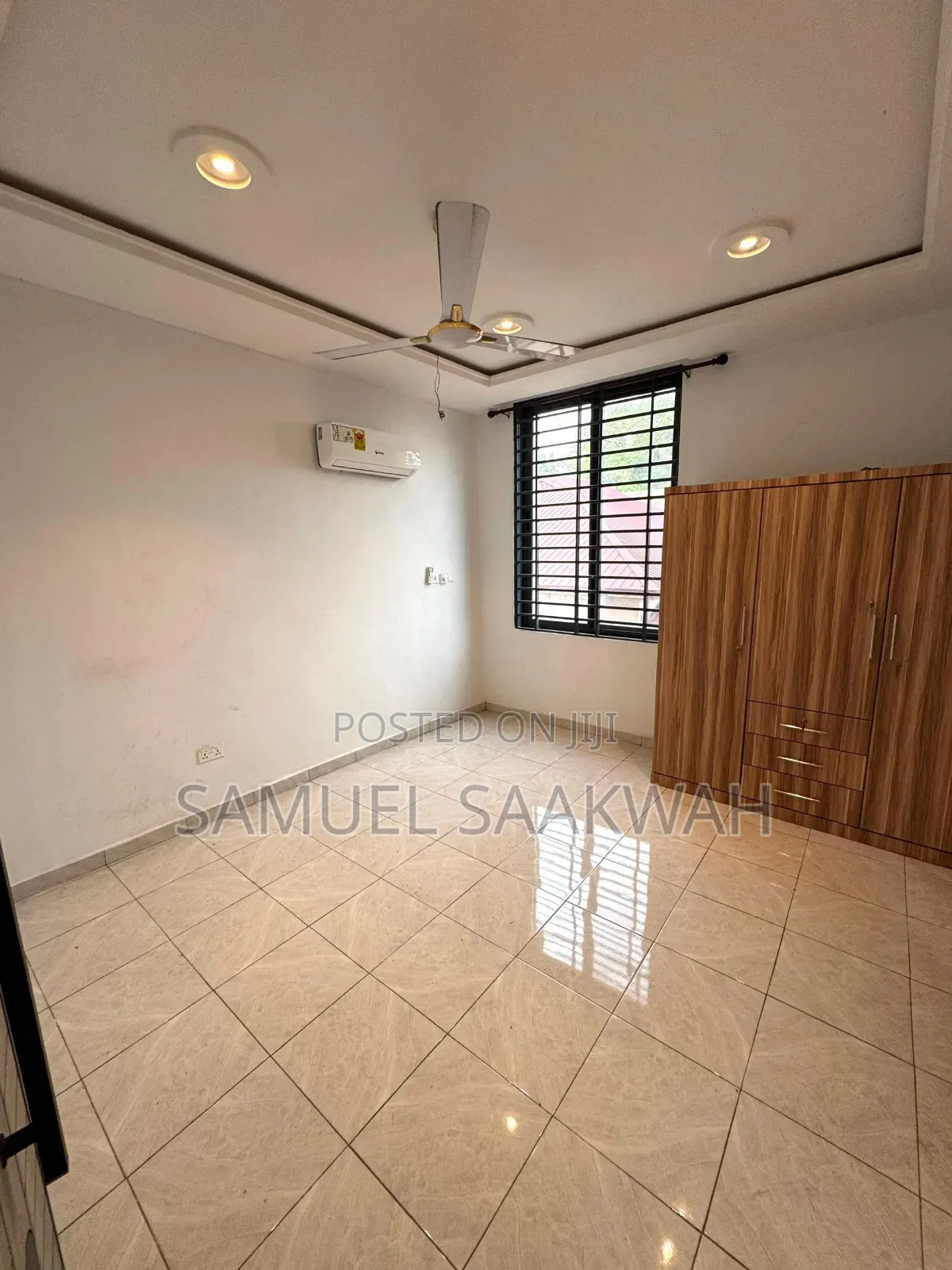 3bdrm Apartment in Mile 7 for rent
