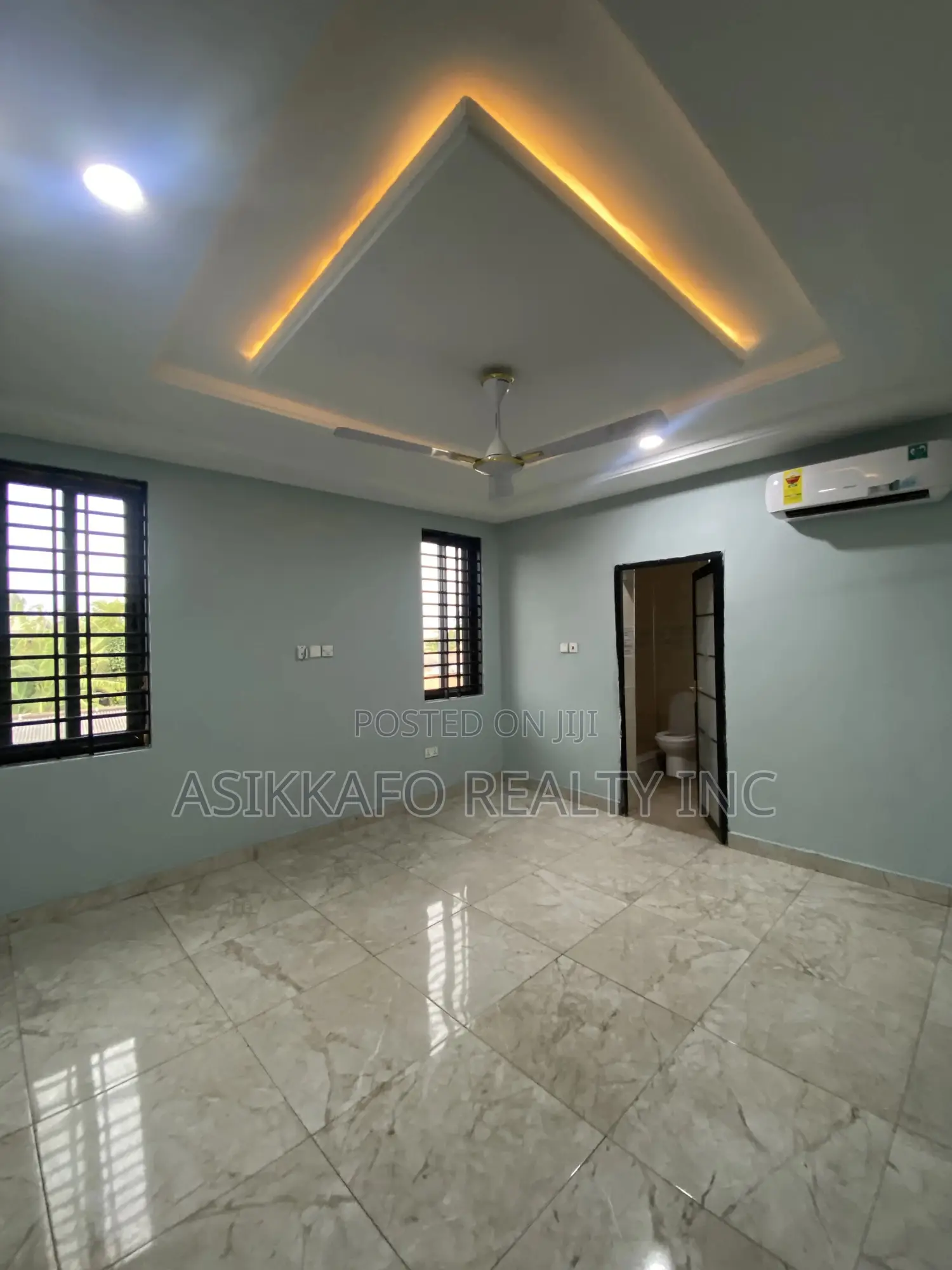 2bdrm Apartment in Baatsona-Addogonno, Spintex for rent