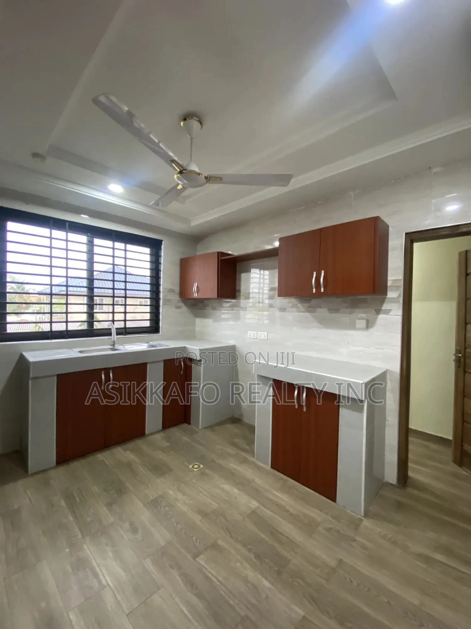 2bdrm Apartment in Baatsona-Addogonno, Spintex for rent